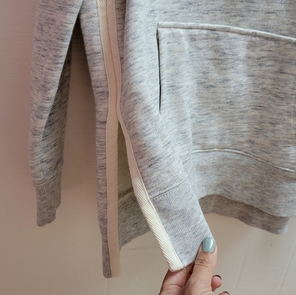 Madewell XS grey hoodie - Picture 6 of 7